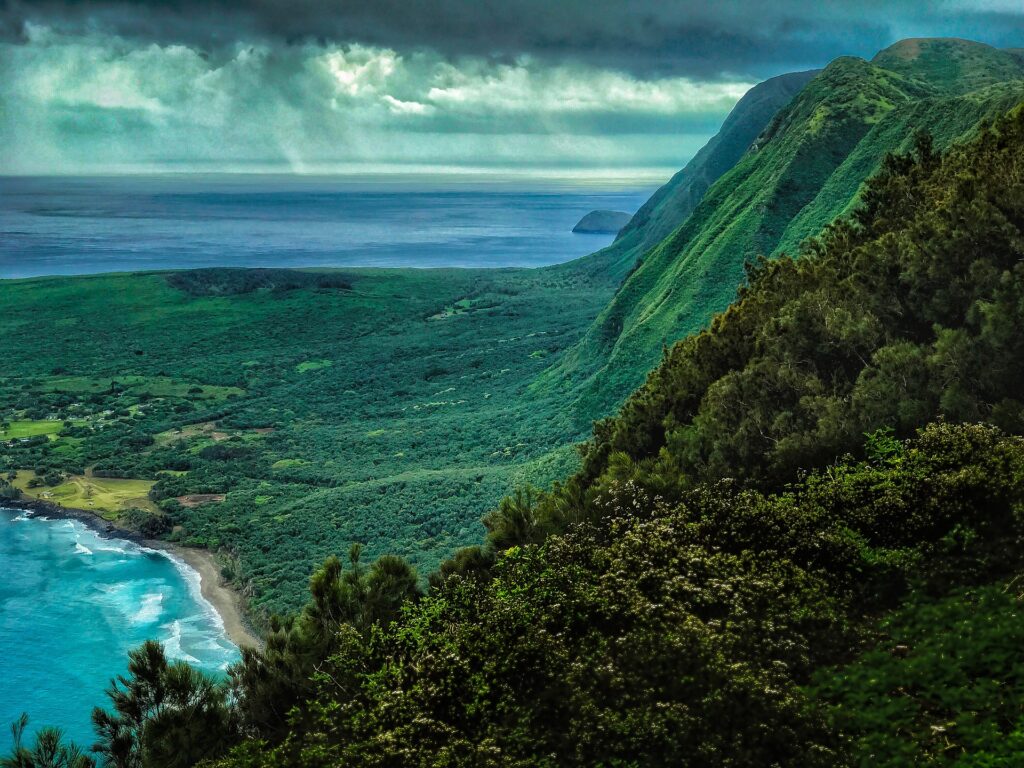 Surfen_Hawaii_Thunderstorm