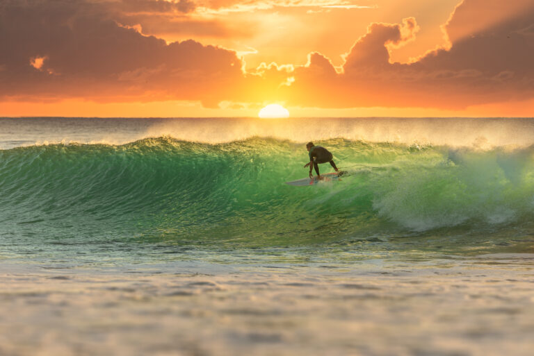 Surfen_im_Winter_warme_Reiseziele