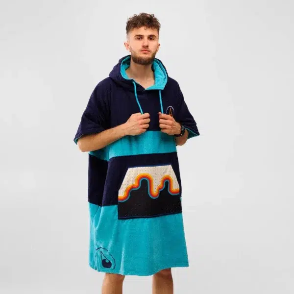 WAVE-HAWAII-Poncho-Bluebow-dealer-Stoked-Zone-3